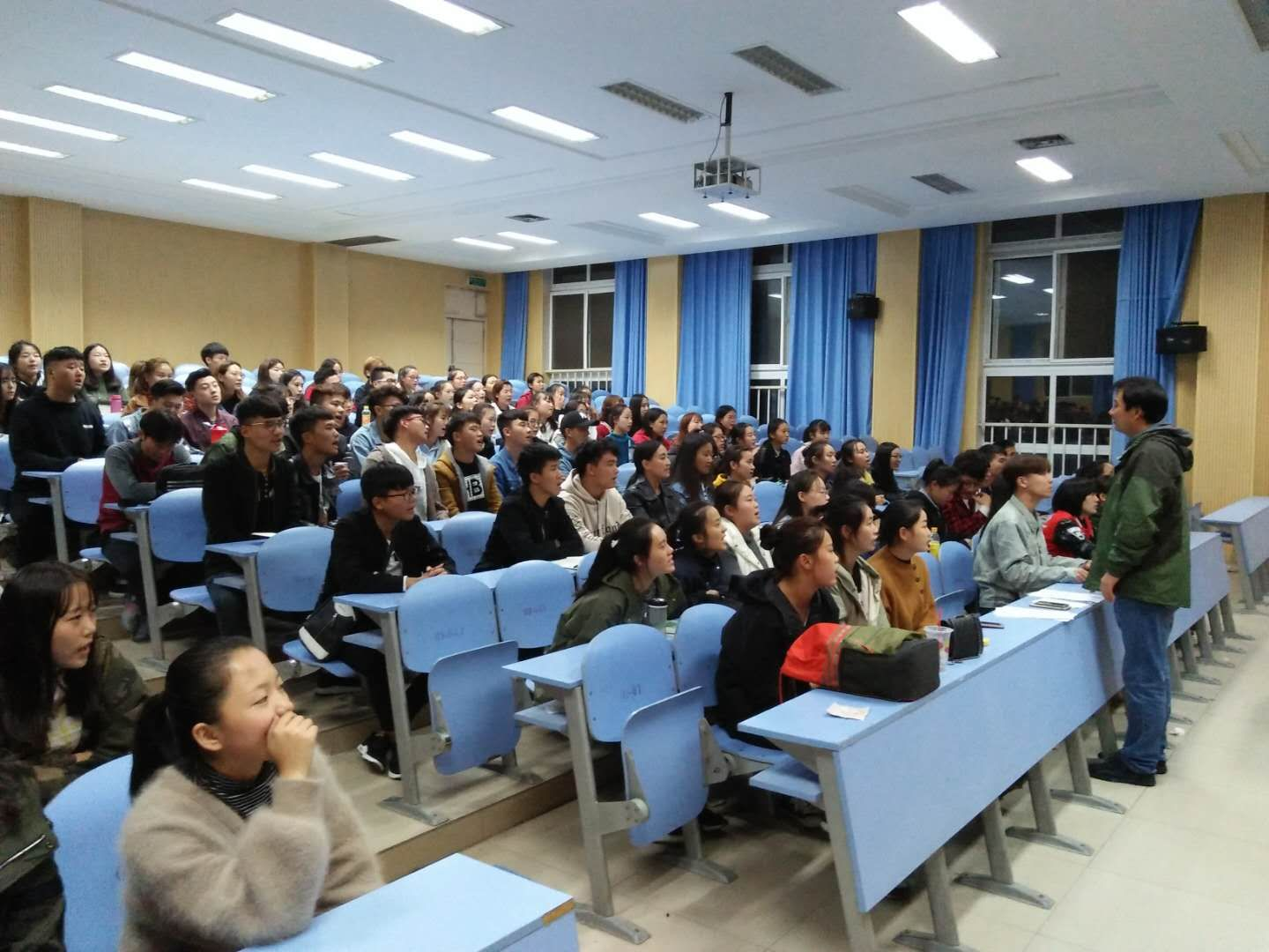 截图1.png 截图1.png