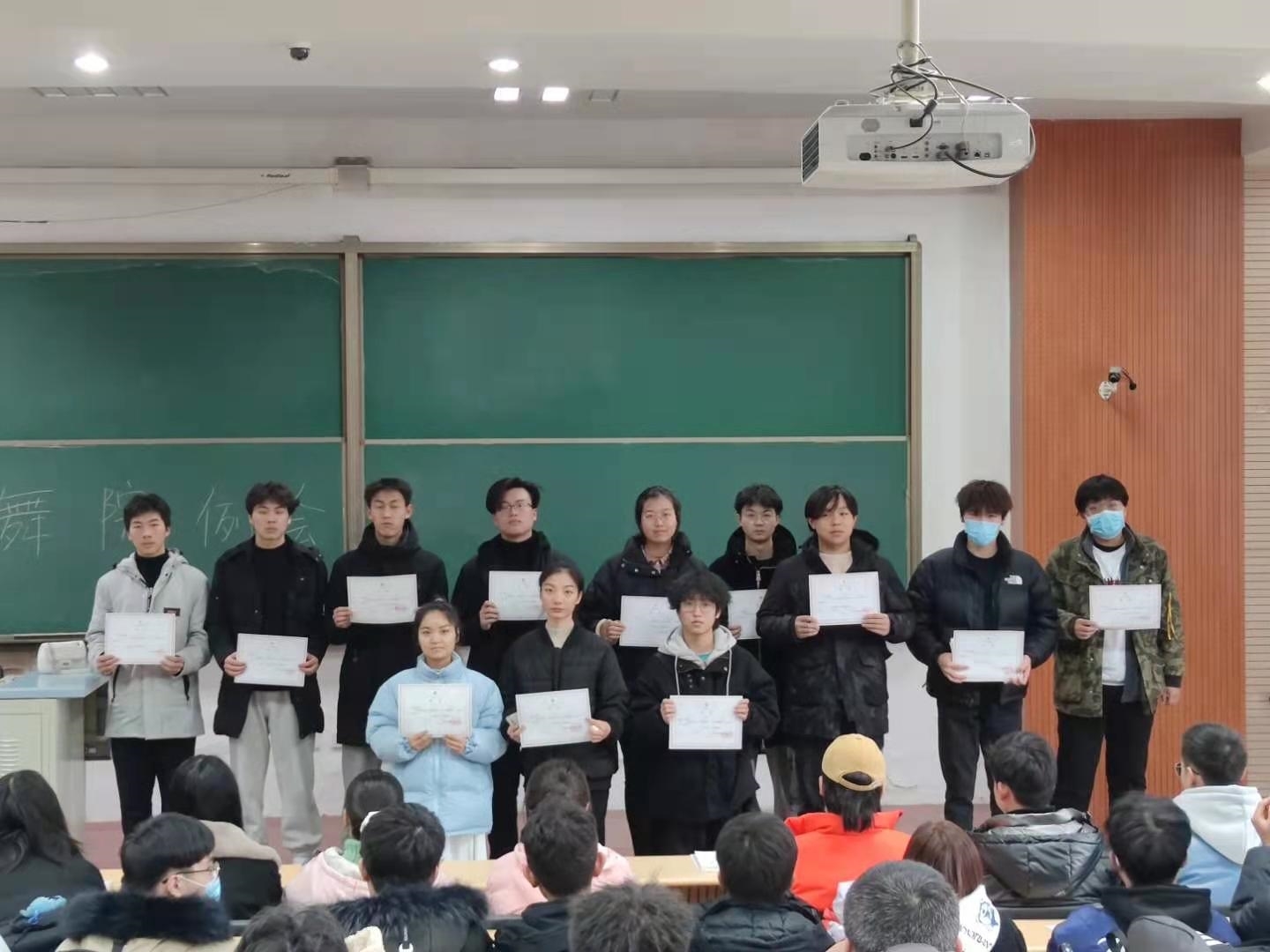 图片3.jpg 图片3.jpg