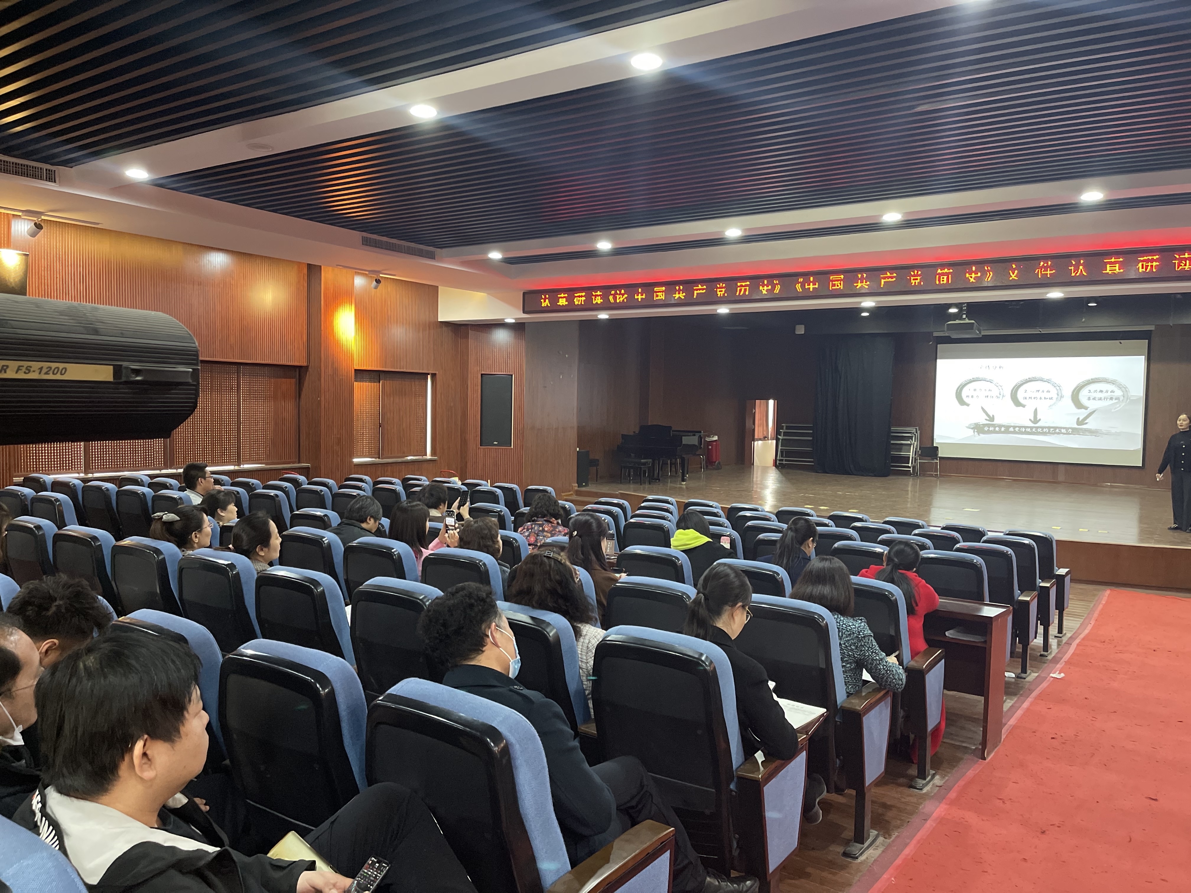 IMG_2013.JPG IMG_2013.JPG