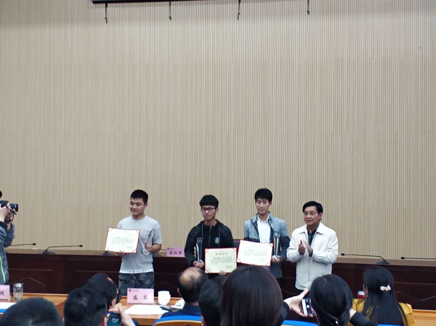 image001.jpg image001.jpg