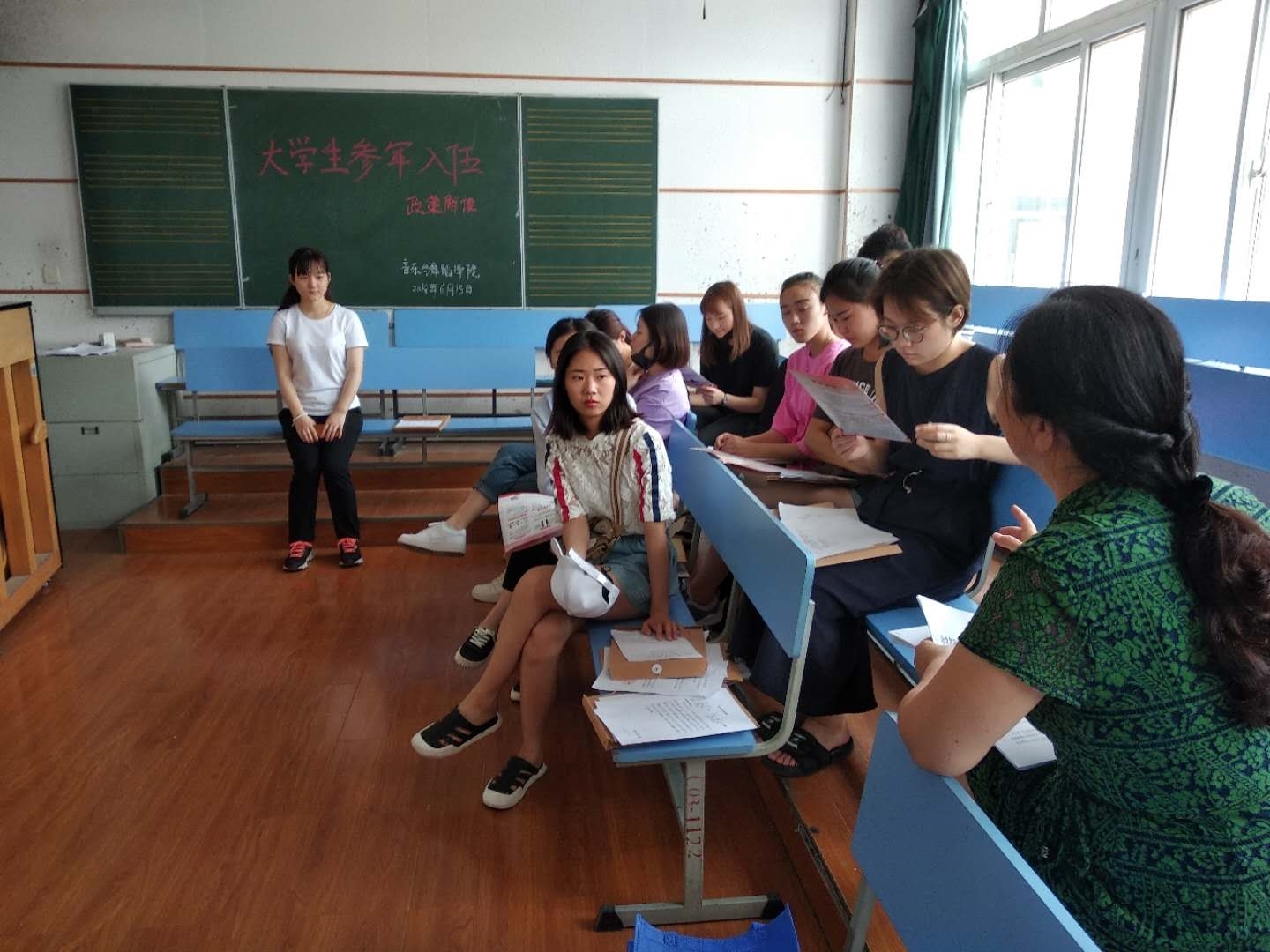 image001.jpg image001.jpg