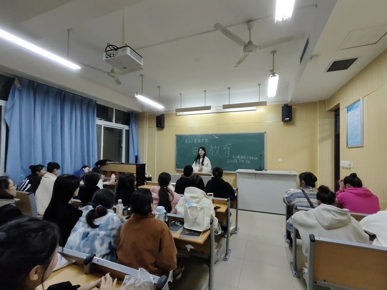 image011.jpg image011.jpg