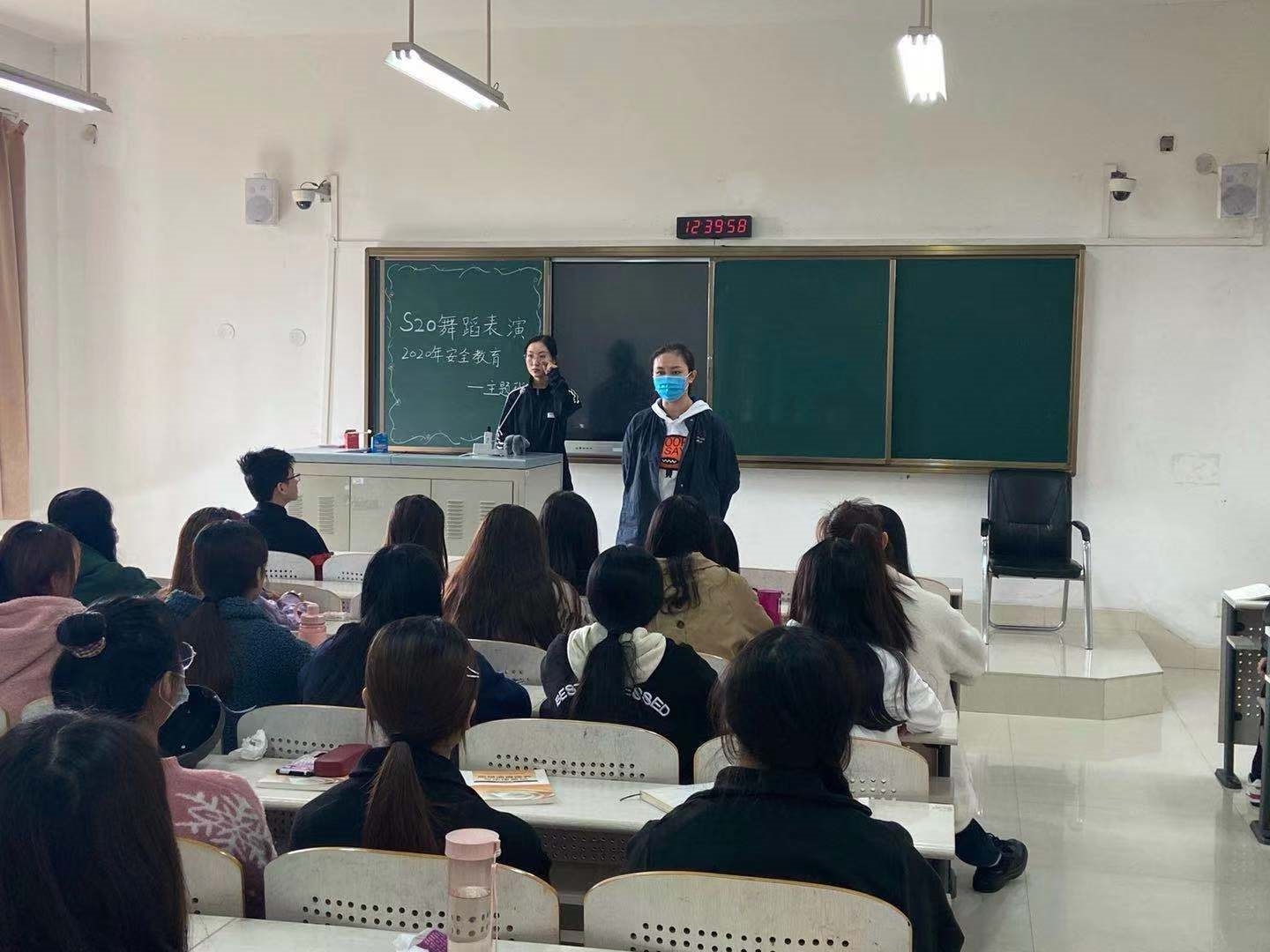 image003.jpg image003.jpg